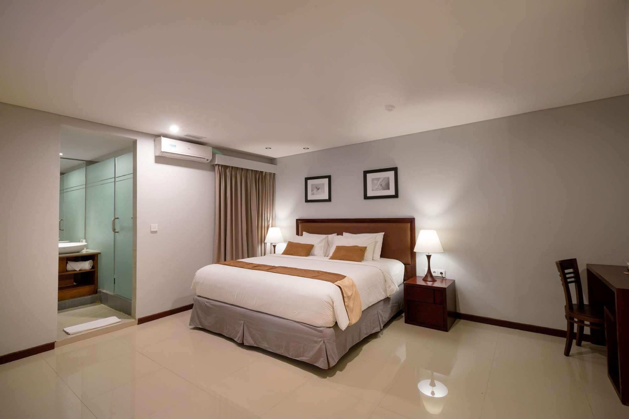 Kutabex Beachfront Hotel Kuta Lombok Exteriör bild