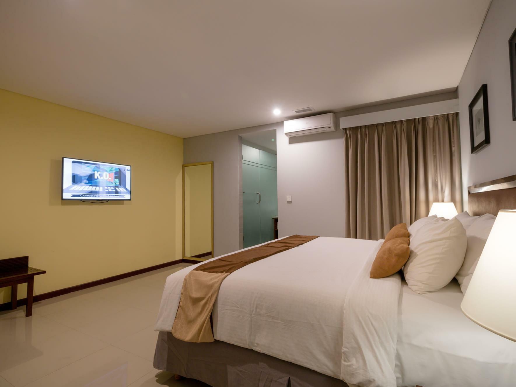 Kutabex Beachfront Hotel Kuta Lombok Exteriör bild